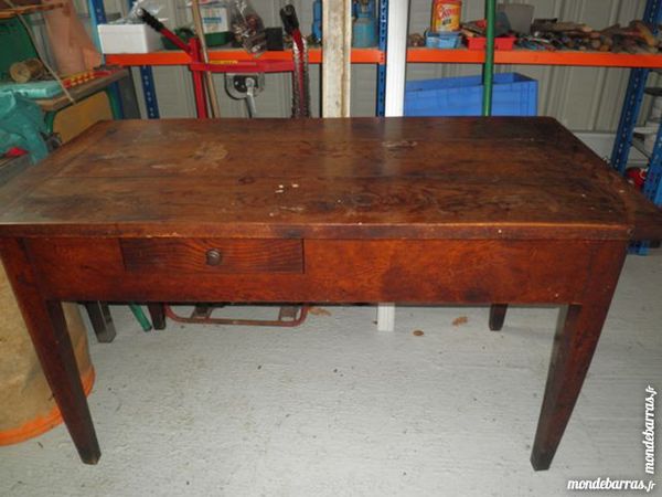 Lot pour vide grenier, brocante 400 Saint-Andr�-de-Cubzac (33)