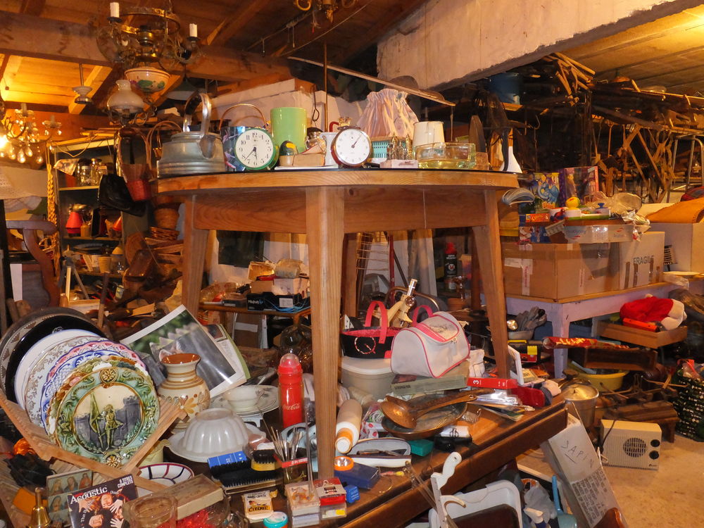 Lot pour vide-grenier 1 Saint-S�ve (33)