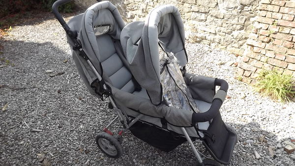 Poussette double 60 Sars-Poteries (59)