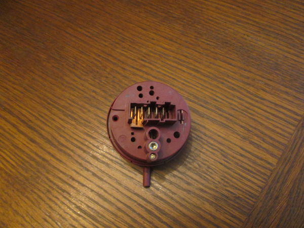 pressostat 111591300 11 Saint-Just-en-Chauss�e (60)