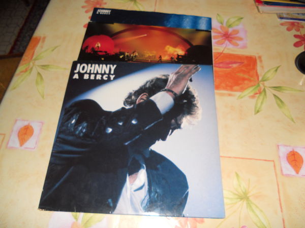 PROPOSE  DOUBLE VINYLS JOHNNY HALLYDAY 40 Beuvry (62)