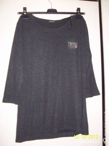 Pull femme fris fonc� -mfd95 10 Goussainville (95)