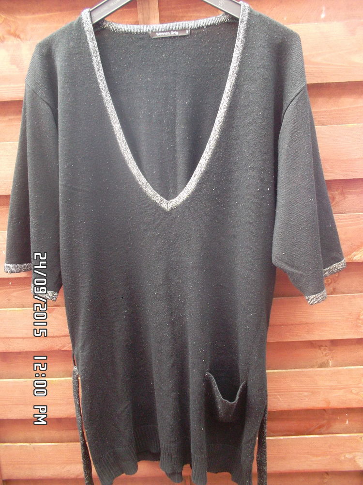 PULL NOIR T.3*JUSTE 2E*KIKI60230 2 Chambly (60)