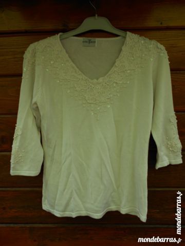 PULL T. 38/40 5 Dammarie-les-Lys (77)