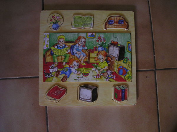 Puzzle en bois de luxe
10 Sept�mes-les-Vallons (13)