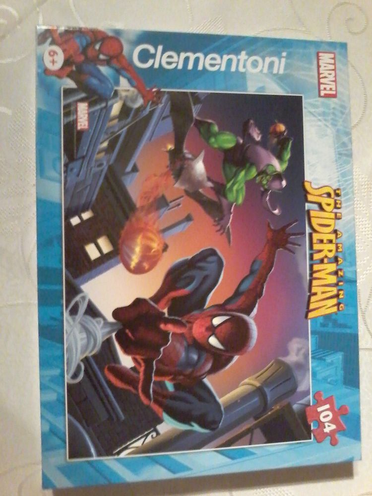 Puzzle spiderman 8 Rosi�res-pr�s-Troyes (10)