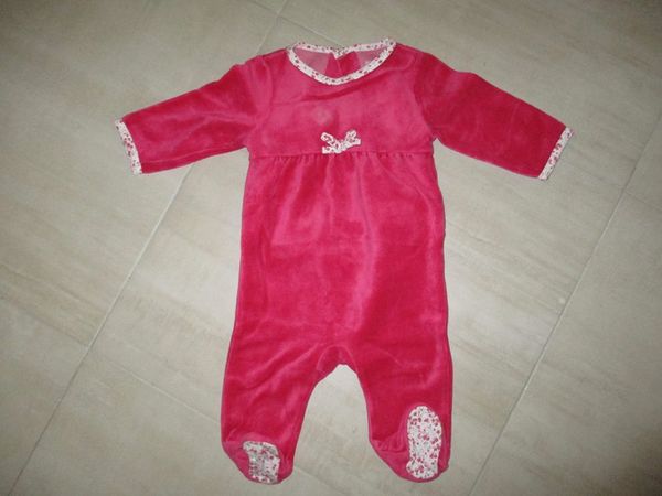 pyjama TAO en TBE 5 Mareuil-Caubert (80)