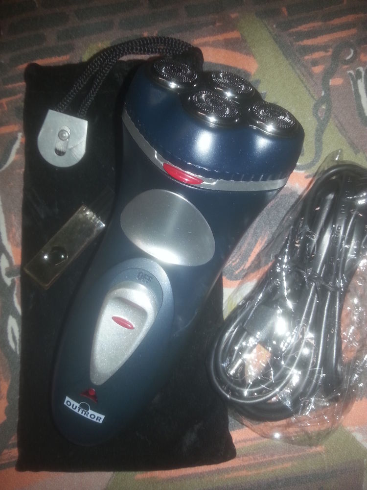 Rasoir 4 t�tes rechargeable 25 Montceaux-l�s-Provins (77)