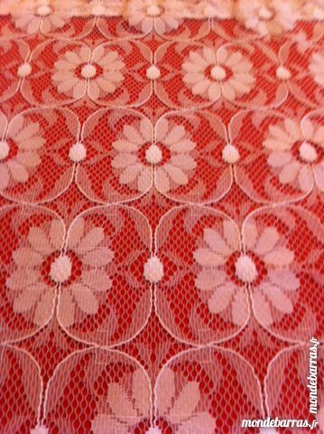 2 rideaux contre vitres 140 x 90 6 Saint-Vallier (71)