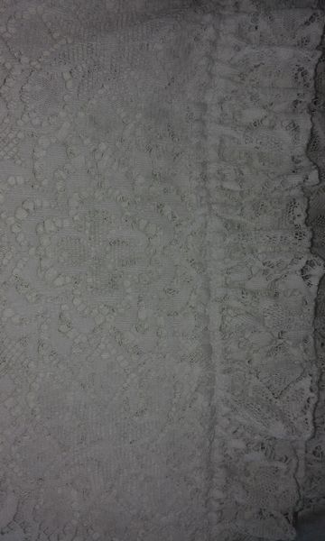 Lot de 2 rideaux en dentelle blanche - Salon- Grand Luxe 60 Saint-Louis (68)