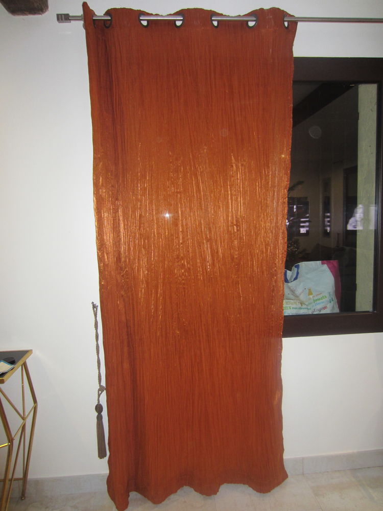 RIDEAUX ORANGE EN POLYESTER 0 Ch�teauneuf-Grasse (06)