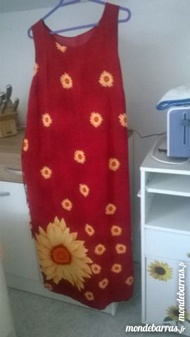 robe avec tournesol 10 Rambouillet (78)
