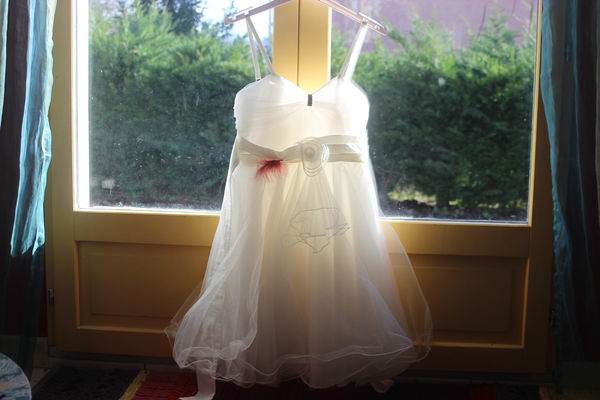 robe blanche pour demoiselle d'honneur 12 ans 20 Campsas (82)