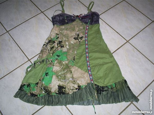 Robe color�e Taille 38 15 Geneuille (25)