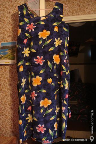 Robe fond bleu marine 5 Vend�me (41)