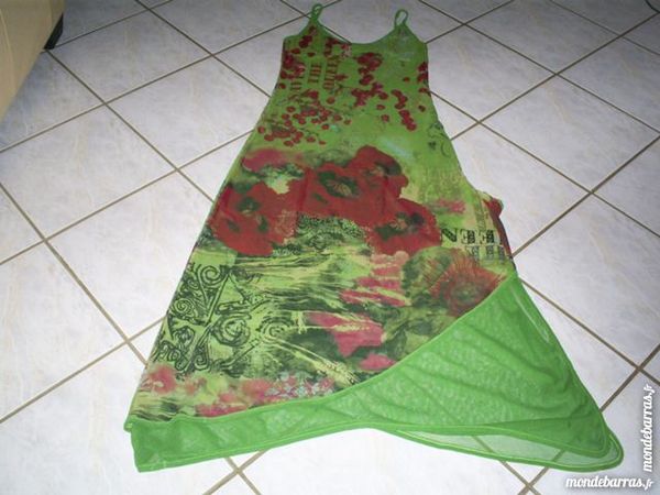 Robe longue SAVE THE QUEEN  Taille XL 50 Geneuille (25)