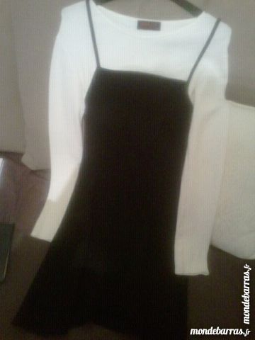 Robe noire et blanche 8 Tours (37)