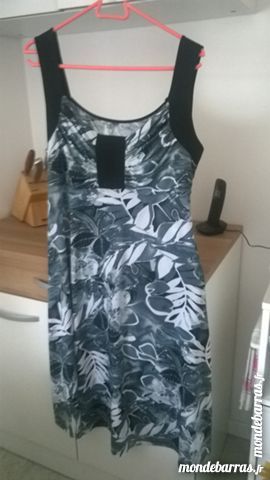 Robe polyester elasthane 15 Rambouillet (78)