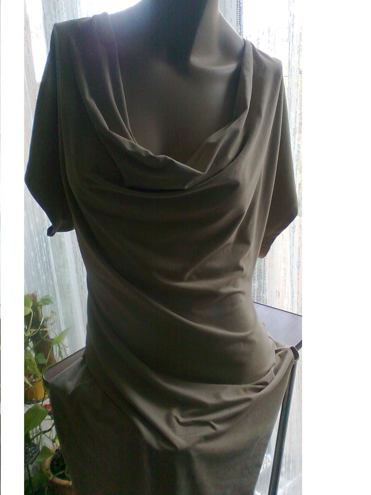 ROBE, pull en fils dor�s, veste - taille 1 et 2 - zoe 6 Martigues (13)