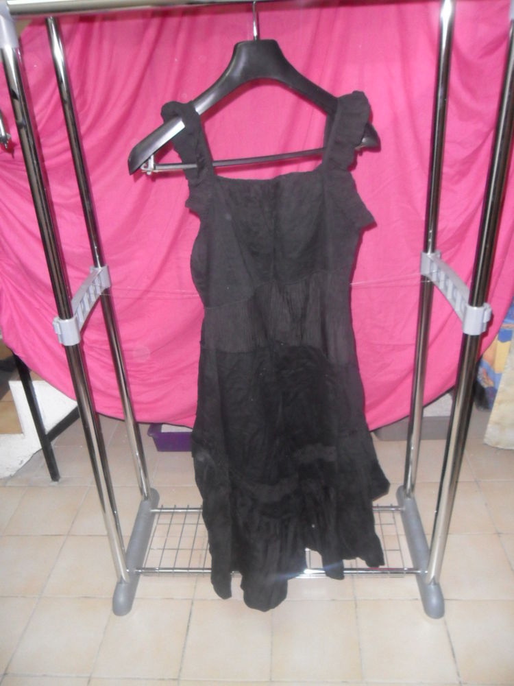 ROBES NOIRES 0 Bannay (57)