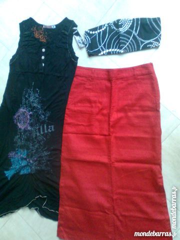 ROGE impr. JUPE rouge, BUSTIER -36 au 40 - zoe 4 Martigues (13)