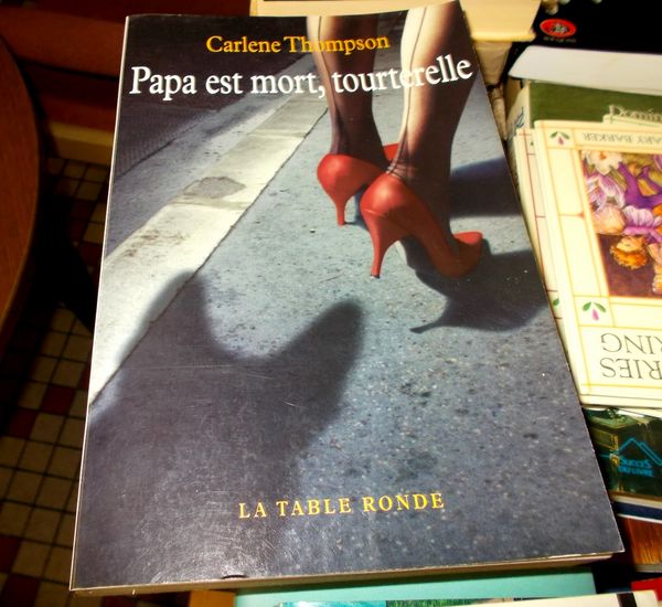 roman papa est mort, tourterelle carlene thompson 10 Monflanquin (47)