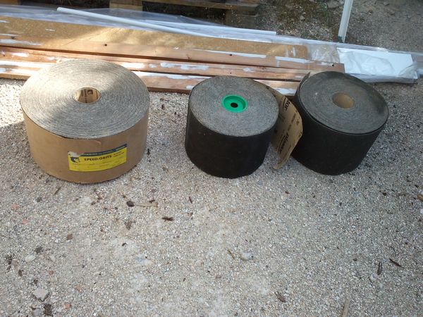 ROULEAU PAPIER VERRE 55 Les Angles (30)