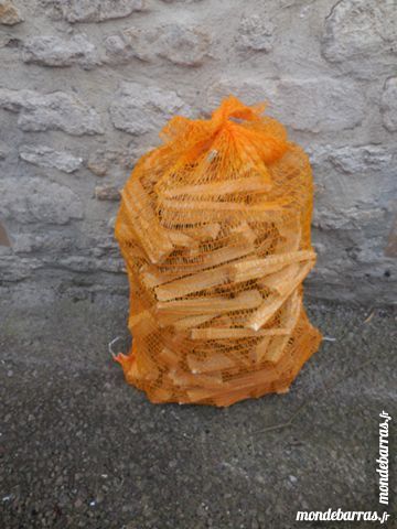 Sacs d'allume feu et buchettes 4 Colleville-Montgomery (14)