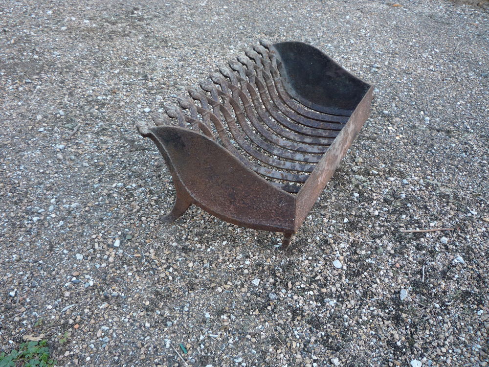 Salamandre,brasero,charbon de bois,chemin�e 35 Castres (81)