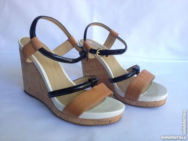 SANDALES GEOX RESPIRA NEUVE 35 Marseille 15 (13)