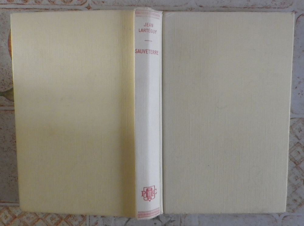 SAUVETERRE de Jean Lart�guy 6 Attainville (95)