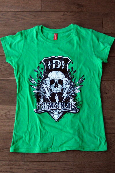 tee-shirt femme taille S marque Diabolik 6 Laumesfeld (57)