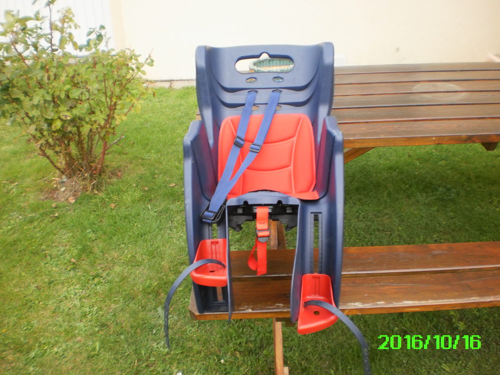 si�ge v�lo b�b� 20 Solignac-sous-Roche (43)