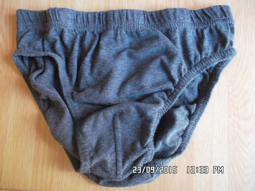 SLIP GRIS T.10-12 ANS*JUSTE 0.50 CTS*KIKI60230 1 Chambly (60)