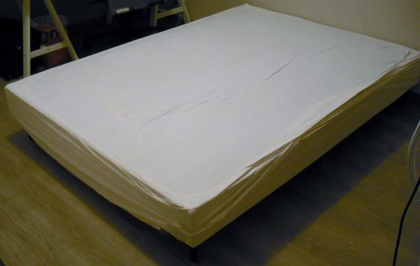 Sommier avec 4 pieds en bois 45 Carmaux (81)