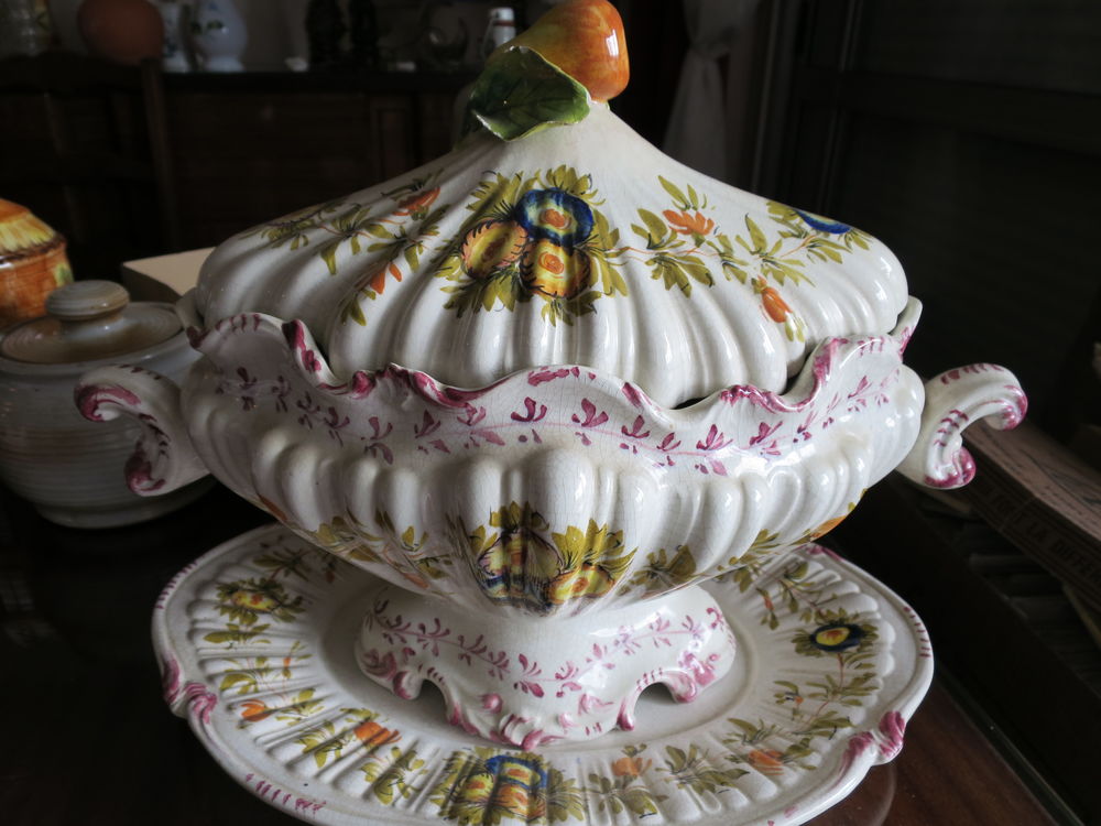 soupi�re 10 Bagn�res-de-Bigorre (65)