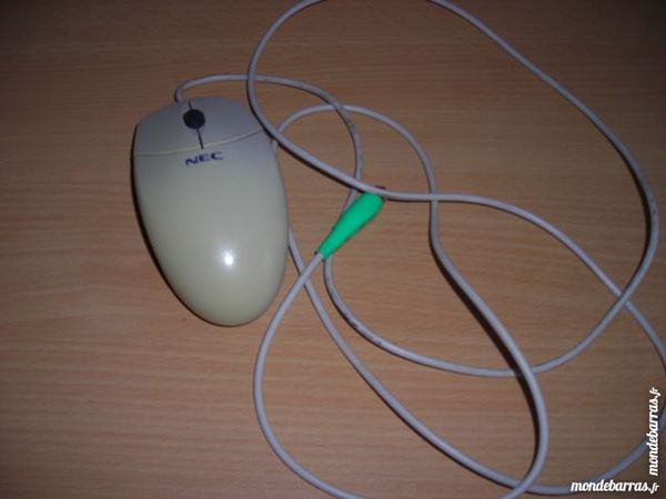 Souris avec fil  Nec 3 Brest (29)