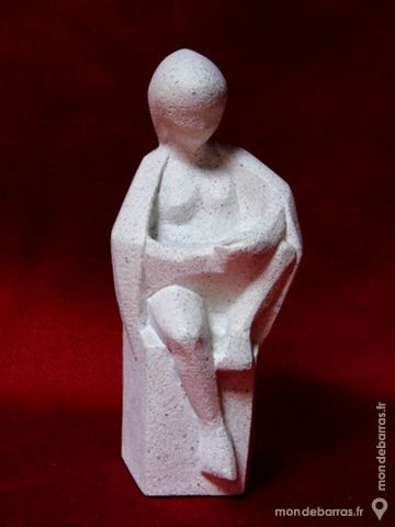 Statue buste personnage pierre buste modernisme 20 Dunkerque (59)