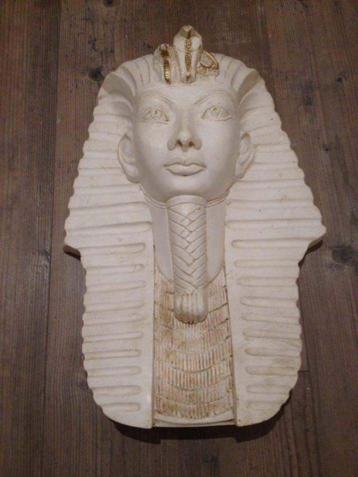 Statue t�te �gyptienne 30 Ruffieux (73)