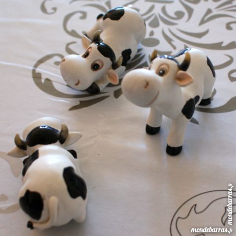 Statuettes vaches en r�sine 10 Cabestany (66)