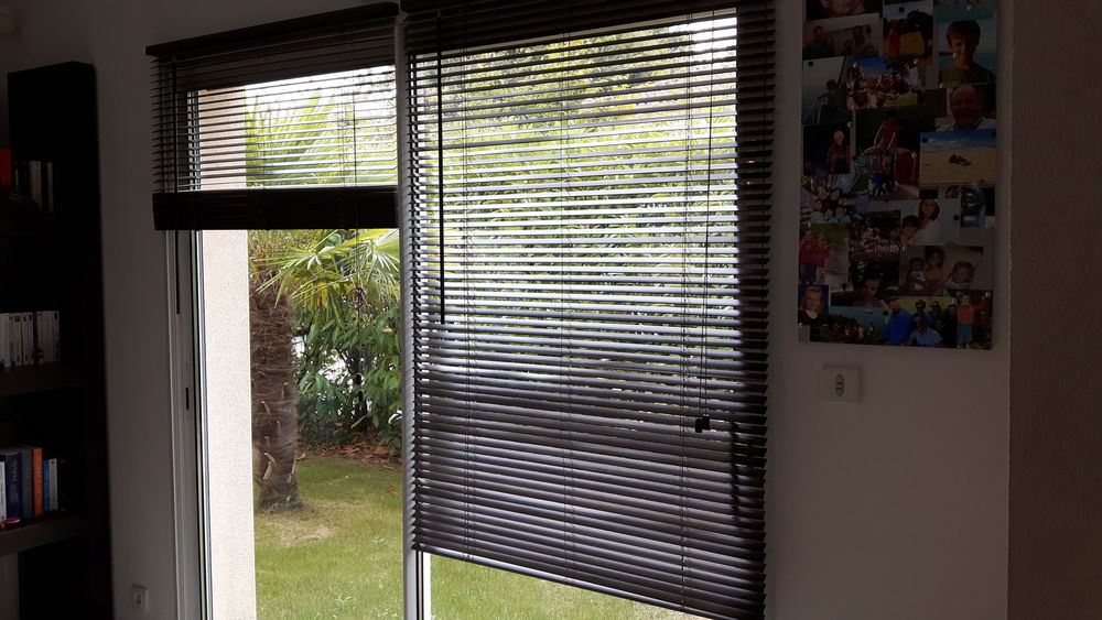 Store V�nitien en bois 50 Saint-S�bastien-sur-Loire (44)