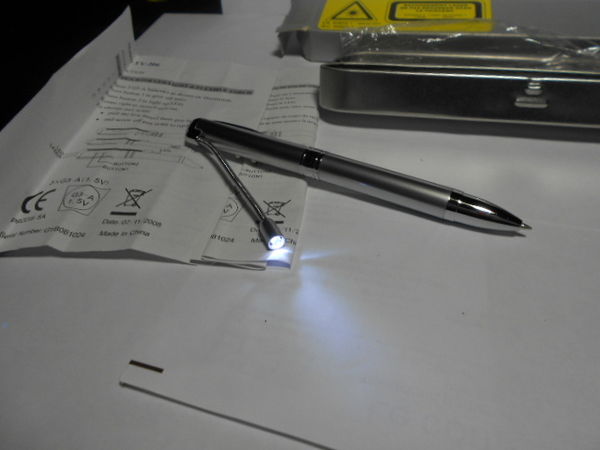 stylo pointeur laser 1mW650nm et lampe de poche � led 10 Montauban (82)