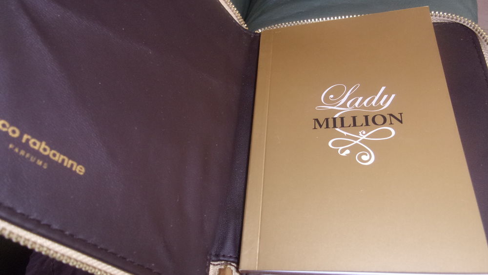 SUPERBE POCHETTE BLOC NOTE LADY MILLION PACO RABANNE NEUVE. 30 Pont-Sainte-Maxence (60)