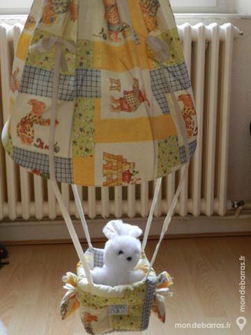 Suspension chambre enfant 7 Louviers (27)