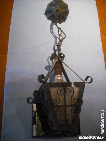 suspension lustre exterieur fer forg� 30 Gueugnon (71)