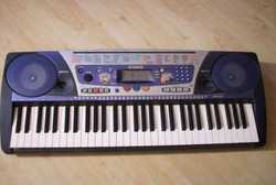 Synth�tiseur Yamaha 120 73000 Chamb�ry