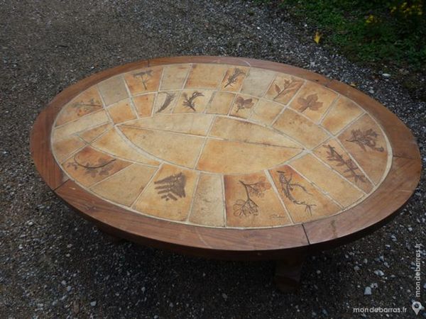 Table basse design empreintes de feuilles 125 Castres (81)