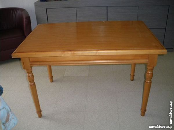 TABLE BOIS 40 Vannes (56)