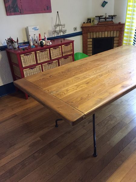 Table ch�ne et fer forg� 390 Annecy (74)