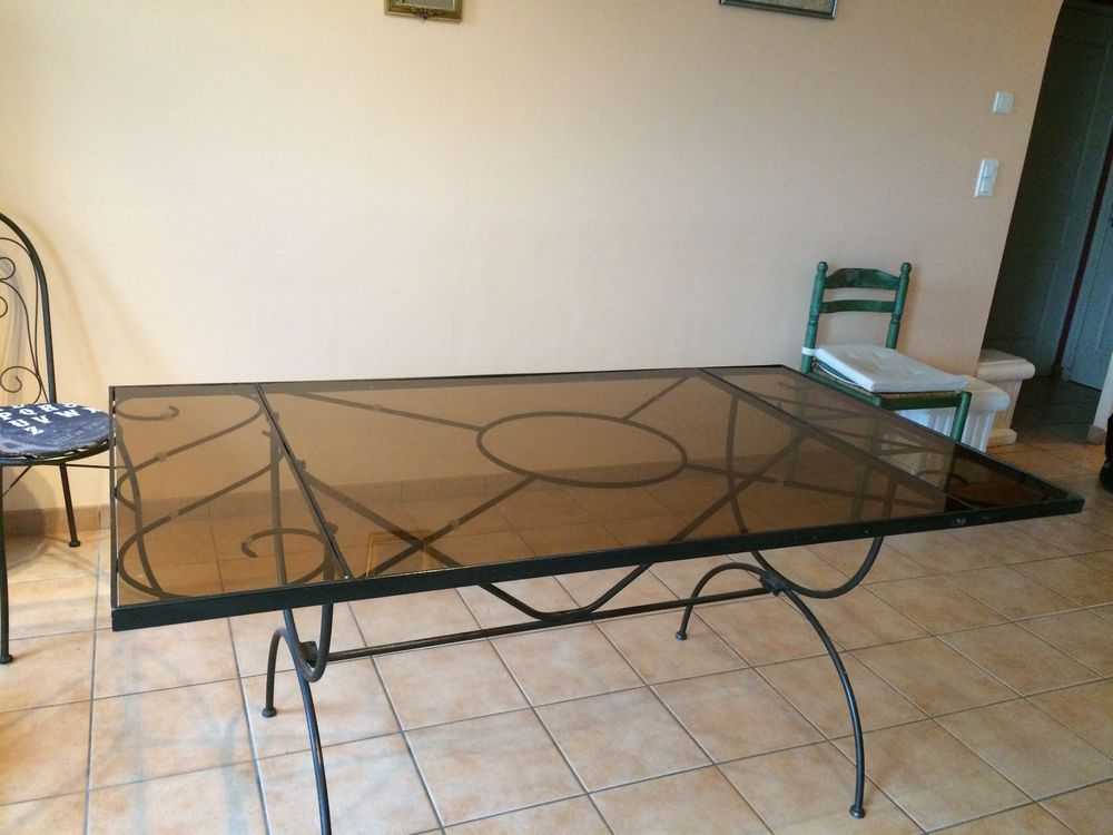 Table fer forg� et plateau en verre 35 Nantes (44)